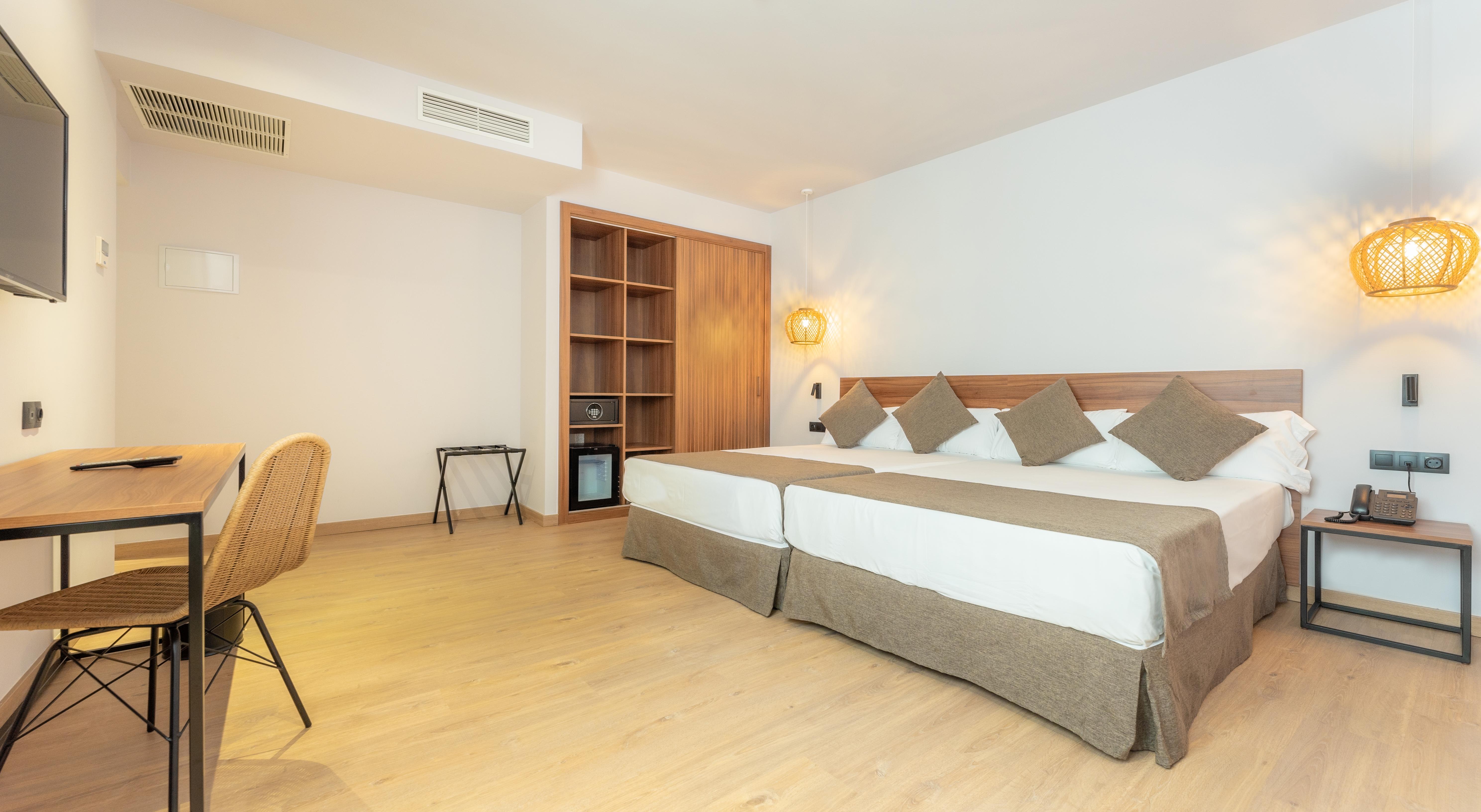 Dwo Nopal Hotel ปูแอร์โตเดลาครูซ ภายนอก รูปภาพ